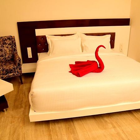 Hotel K11 ฮัดวานี ภายนอก รูปภาพ